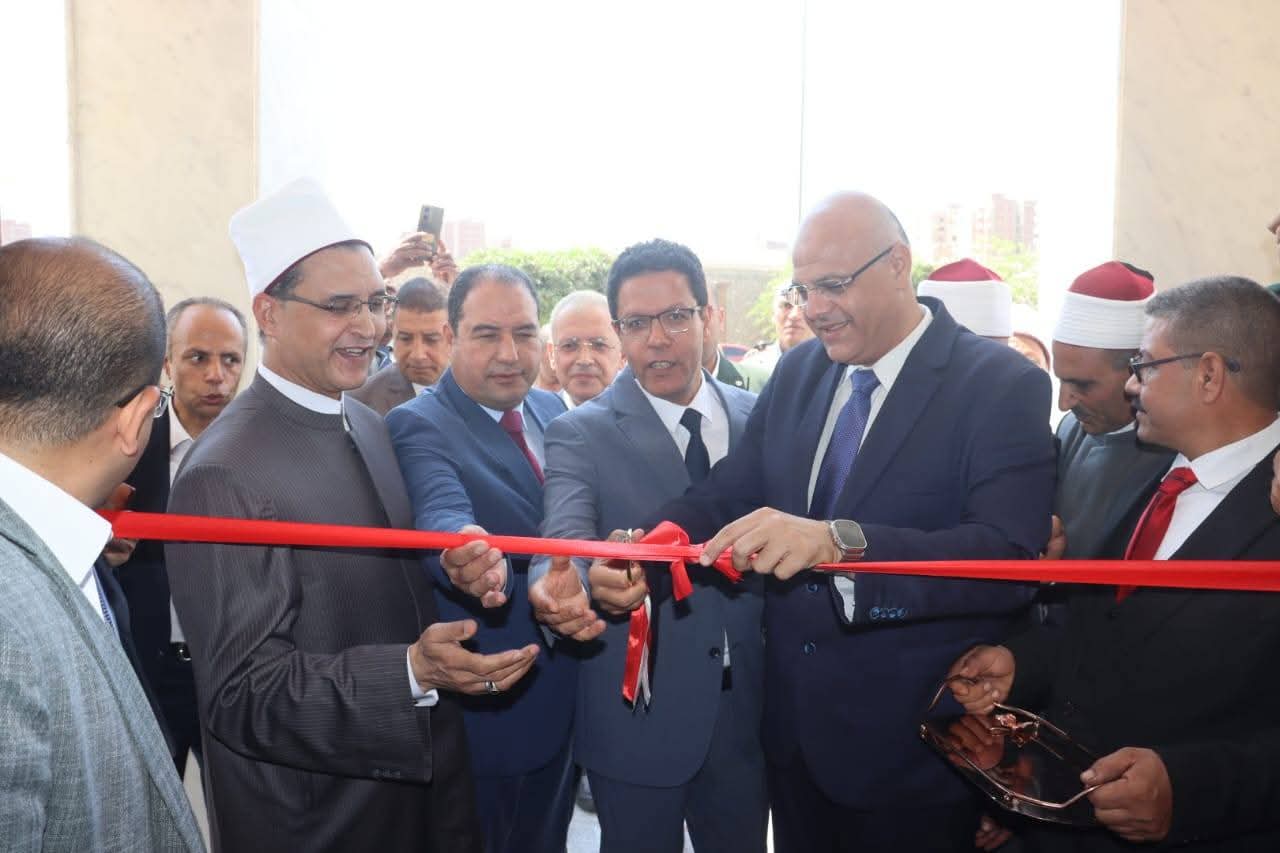محافظ القليوبية يفتتح مسجد 