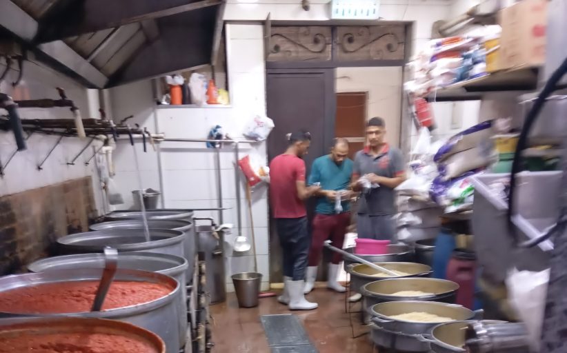 محافظ أسيوط يتابع التخلص من النفايات الخطرة بالمشروعات الطبية