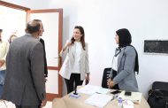 محافظ الجيزة يكلف القيادات بالتواجد الميداني ونائبته تتابع انتظام العملية الانتخابية بالأحياء