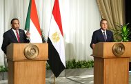 رئيس وزراء السودان: العهد مع مصر لن ينكسر والرؤية الثاقبة التي اتفقنا عليها سوف تكون رؤية كُلية لمصلحة