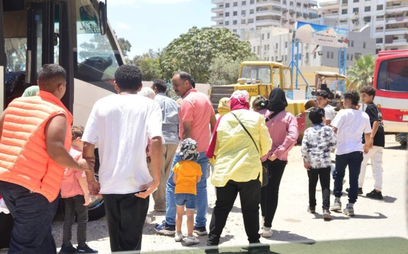 بورفؤاد تستقبل الآلاف في عطلة نهاية الأسبوع.. جبال الملح تتصدر مشهد السياحة الداخلية