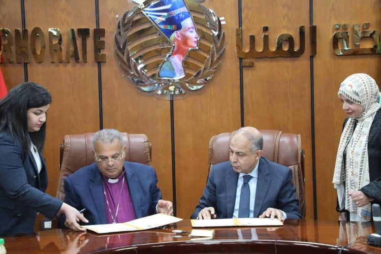 شراكة بين محافظة المنيا والهيئة القبطية الإنجيلية لتأهيل 40 منزلًا للأسر الأكثر احتياجًا