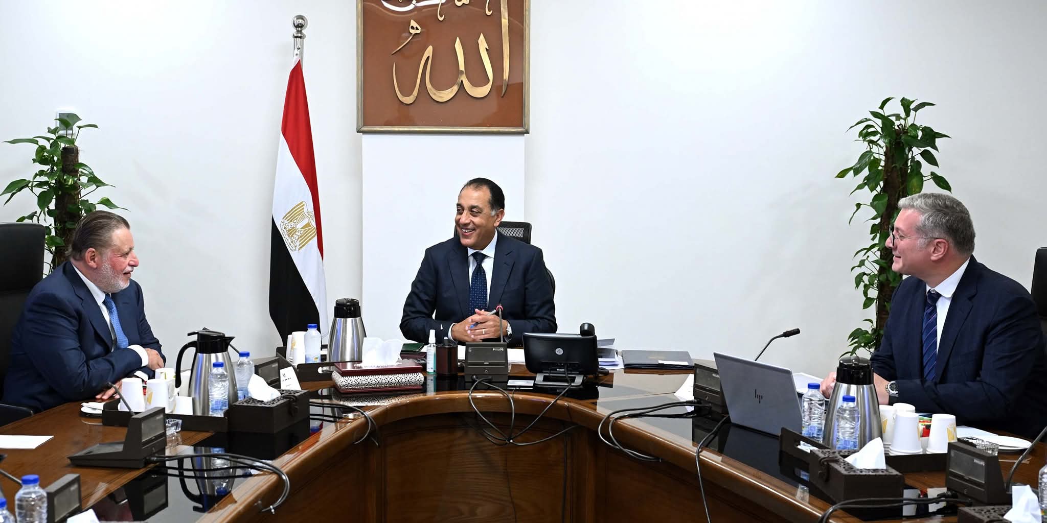مدبولي يتابع جهود توفير المنتجات البترولية وموقف سداد مستحقات الشركاء الأجانب
