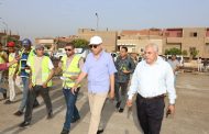 محافظ المنيا يتفقد أعمال كوبري 