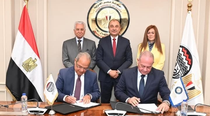 وزير قطاع الأعمال يشهد اتفاق تعاون مع الأكاديمية العربية لرفع كفاءة الكوادر وتنمية المهارات البشرية
