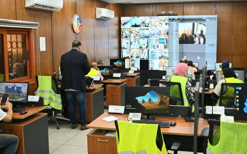 محافظ البحيرة يتابع يسير العملية الانتخابية لانتخابات مجلس الشيوخ 2025