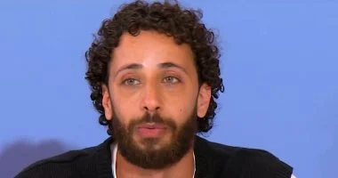 ممثل فلسطيني يبكي على خشبة فينسيا: 