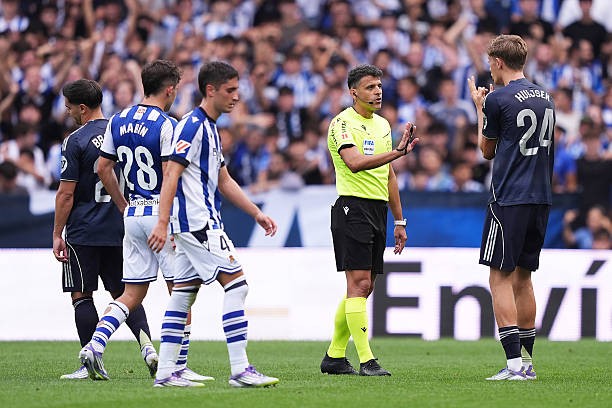 ريال مدريد يطعن على طرد هاوسن ويترقب قرار لجنة المسابقات