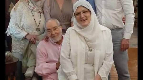 شمس البارودي ترد على منتقدي صورها مع زوجها الراحل حسن يوسف: 