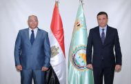 وزير الزراعة يبحث مع سفير مصر الجديد لدى الكويت تعزيز التعاون