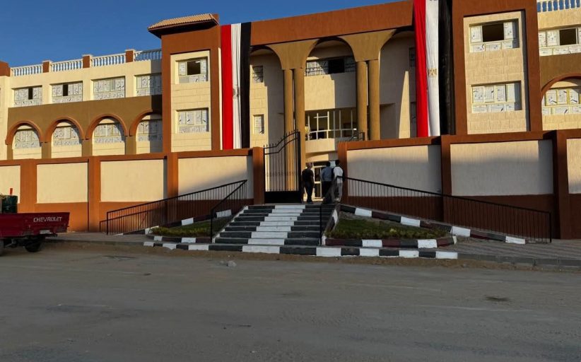 وزير الإسكان يعلن تسليم أول مدرسة تجريبي بأكتوبر الجديدة