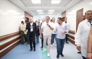وزير الصحة ومحافظ الأقصر يتفقدان من المنشآت الطبية