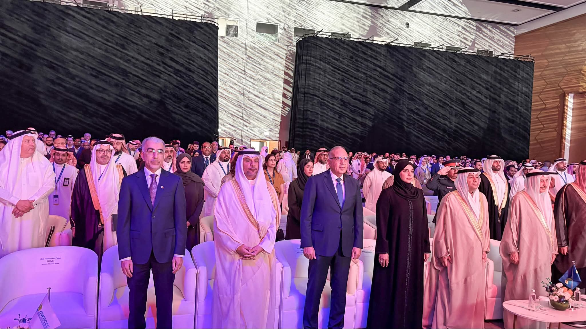 وزير الري يشارك في فعاليات 