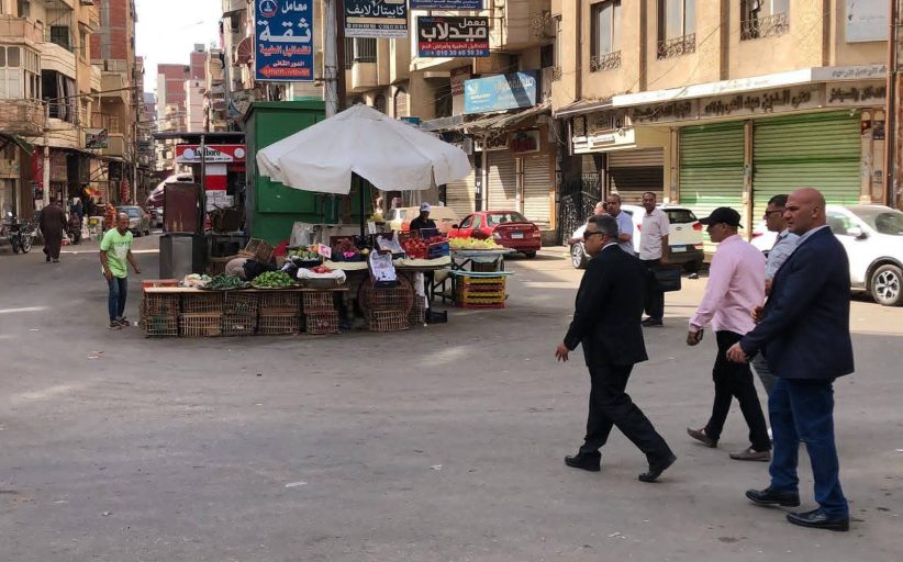 محافظ الدقهلية يتابع رفع الإشغالات وتحسين النظافة بحي غرب المنصورة