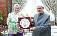 شيخ الأزهر يستقبل رئيسة المجلس لدعم ورعاية الأطفال والنشء