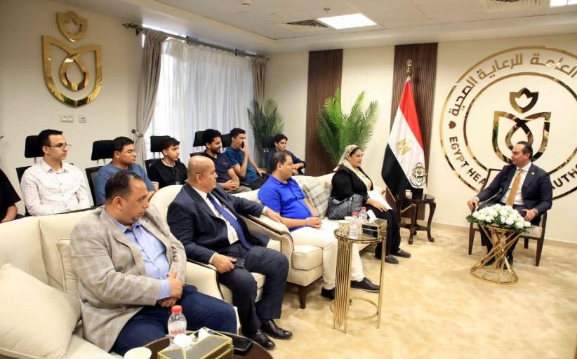 رئيس هيئة الرعاية الصحية يلتقي أوائل الثانوية العامة في لقاء وطني مميز