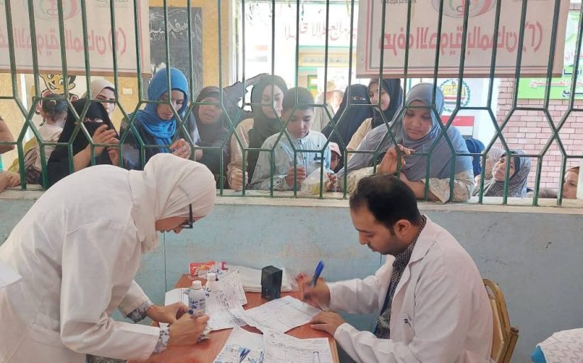 قوافل طبية بدمياط تقدم خدمات مجانية لأهالي أم الرضا الجديدة ضمن مبادرة 