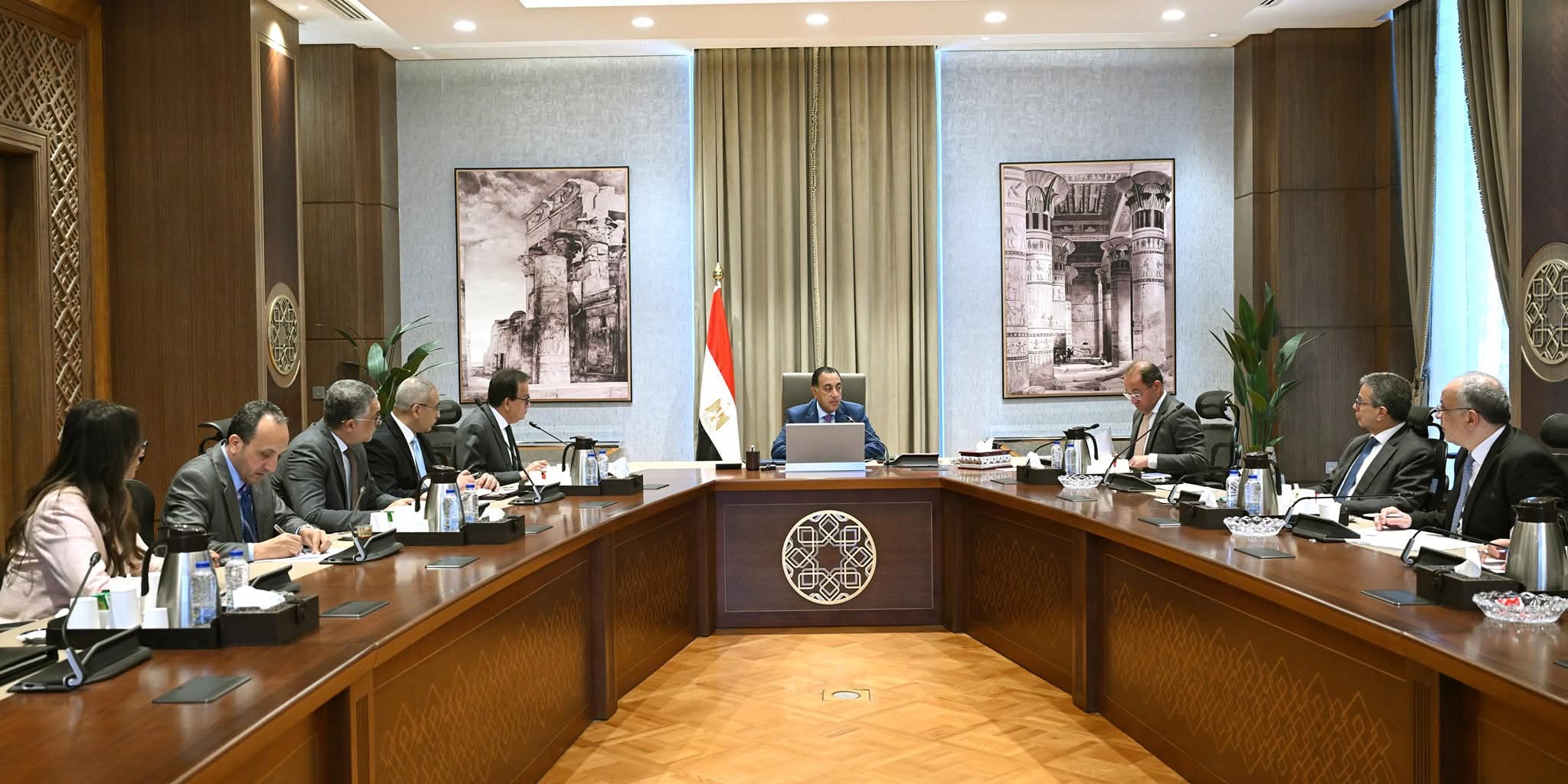 رئيس الوزراء يُتابع جهود طرح الفرص الاستثمارية المتاحة في قطاع الصحة