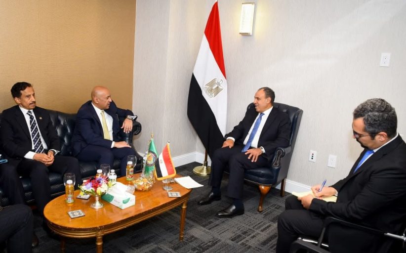 لقاءات مكثفة، وزير الخارجية يلتقي الأمين العام لدول الخليج العربية