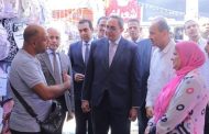 محافظ قنا يفتتح معرض 