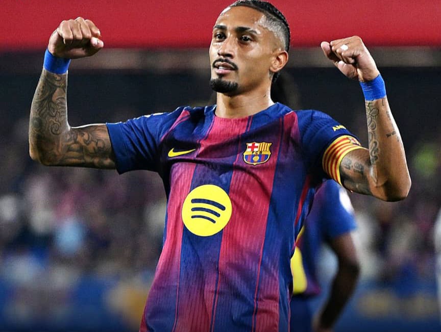 برشلونة يفرض هيمنته على فالنسيا بسداسية نظيفة في الدوري الإسباني