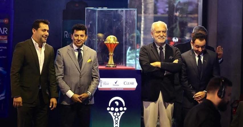 وزير الرياضة يشهد احتفالية استقبال كأس الأمم الافريقية في مصر