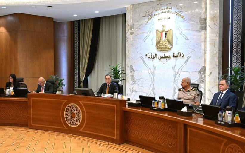 الوزاراء يوافق على مشروع توفير سفينة دعم الغوص وإنشاء جامعة ريفال سوهاج في