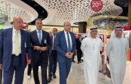 وزير الطيران المدني يترأس وفدًا رفيع المستوى في زيارة رسمية لأبوظبي لتعزيز التعاون المشترك