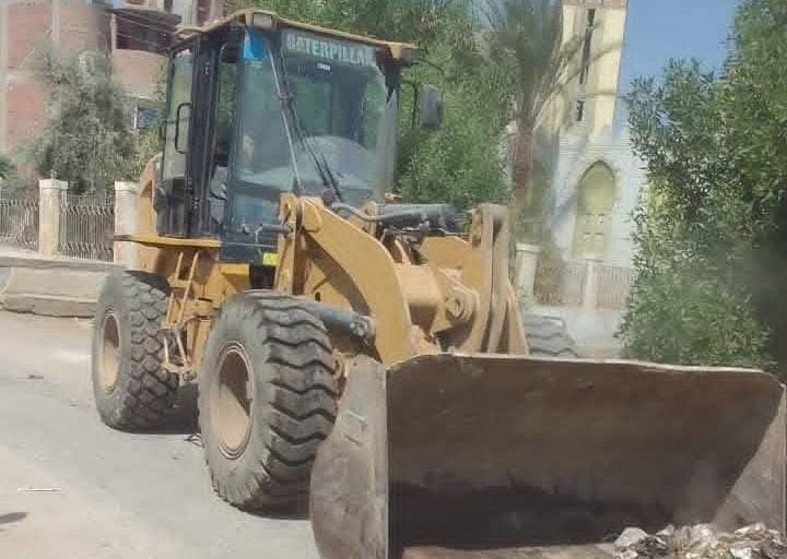 الوحدة المحلية لمركز ومدينة بني سويف تواصل جهودها اليومية في ملفات النظافة والتعديات على الأراضي الزراعية