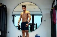 محمد سامي يفاجئ جمهوره بصورة رومانسية مع مي عمر ويكشف عن مسلسل جديد