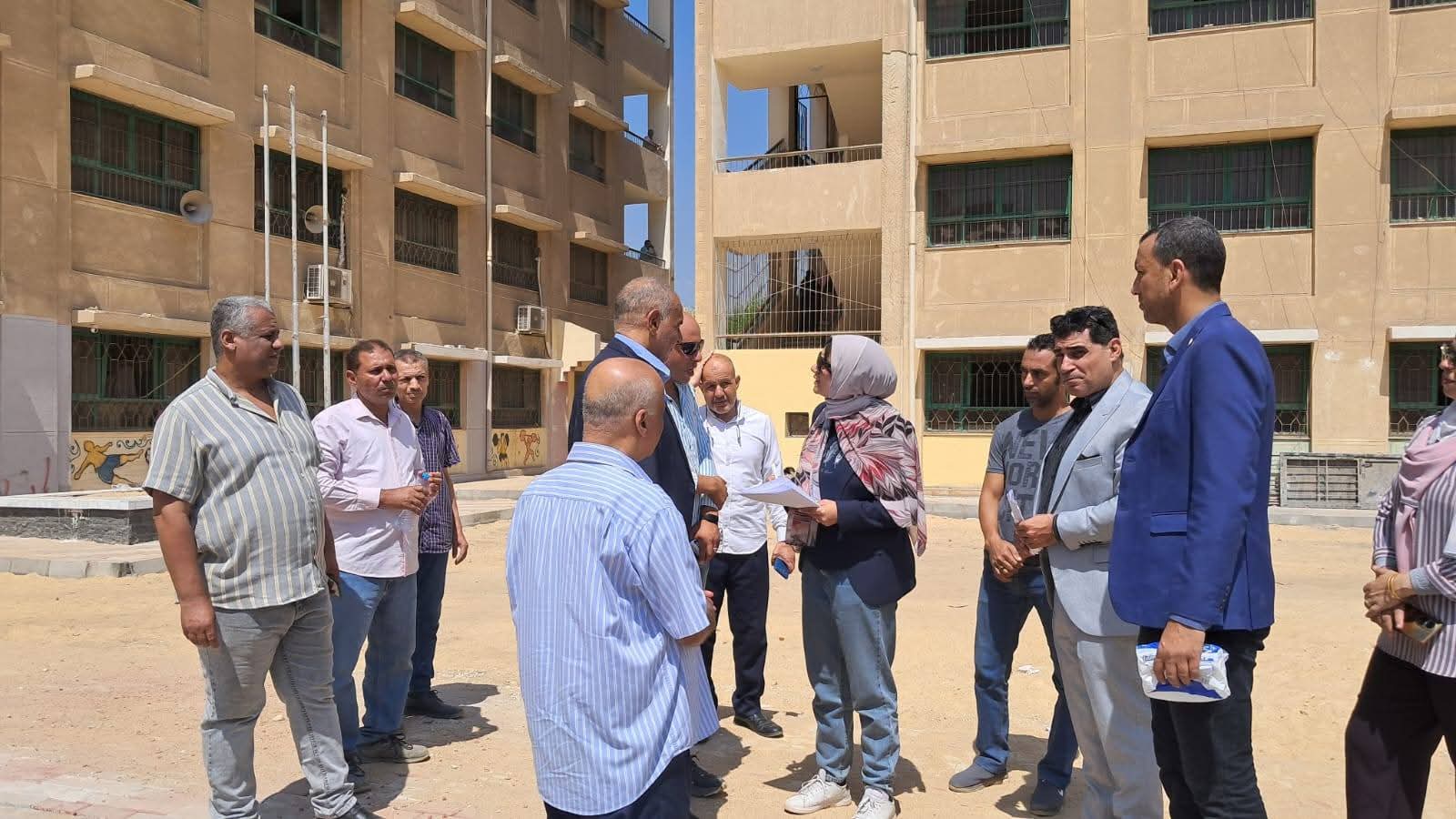نائبة محافظ القليوبية تتفقد استعدادات المدارس للعام الدراسي الجديد