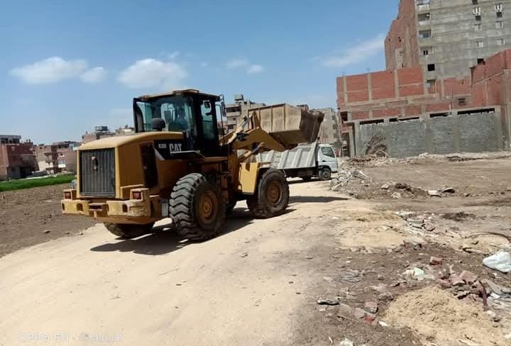 الوحدة المحلية ببني سويف تكثف حملات النظافة ورفع الإشغالات