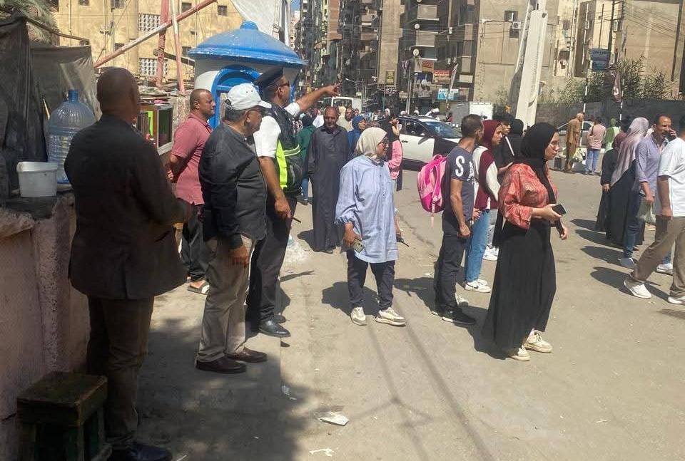 محافظ الدقهلية يتفقد محطات المنصورة ويشدد على مواجهة تقسيم الخطوط والتلاعب بالتعريفة