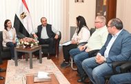 وزير قطاع الأعمال يتفقد تطوير شركات الغزل والنسيج بكفر الدوار