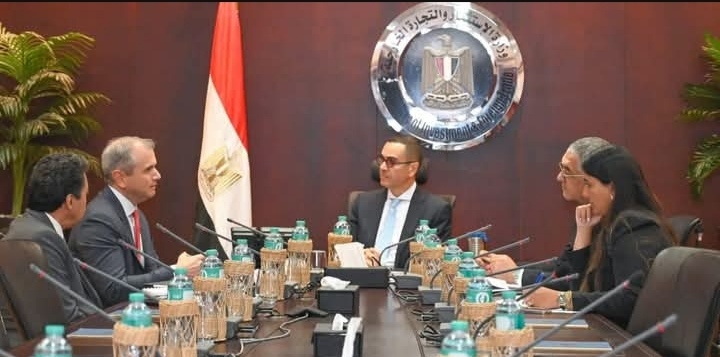 وزير الاستثمار يلتقى مؤسس شركة الكازار لتعزيز التعاون في مجال الطاقة