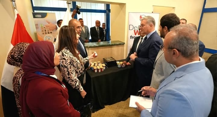 عاجل| وزير البترول يشيد بأداء 