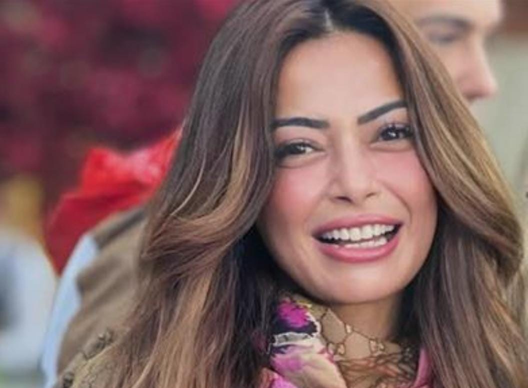 بمهرجان بغداد.. داليا مصطفى تثير الجدل برفضها لتعدد الزوجات