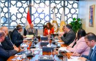 وزيرة التنمية تجتمع مع محافظ القاهرة لبحث سبل وإجراءات النقل الآمن لمجزر البساتين