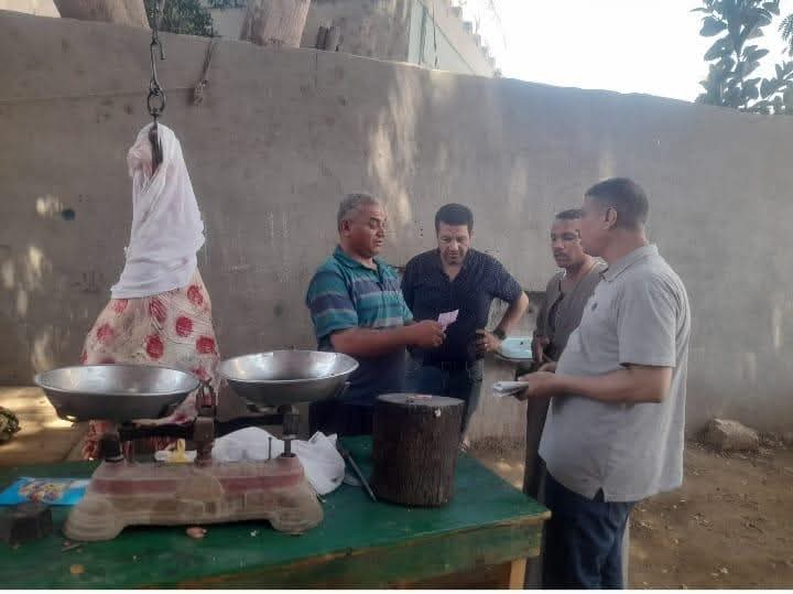 حملات تموينية مكثفة بالمنيا تضبط مخالفات وتسترد حقوق المستهلكين