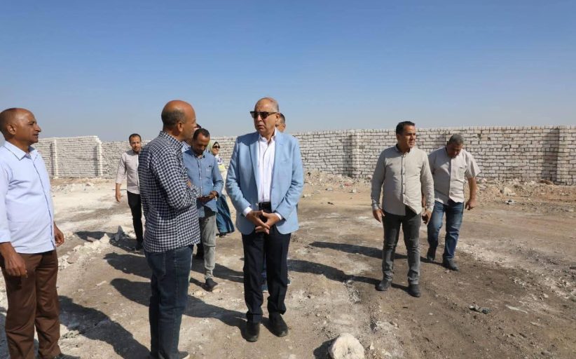 محافظ المنيا يتابع أعمال إنشاء سوق الماشية الحضاري الجديد بملوي على مساحة 5 أفدنة