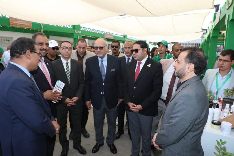 بني سويف تتألق في مهرجان النباتات الطبية والعطرية نحو العالمية