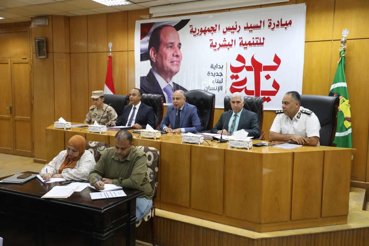 محافظ المنيا يعلن الاستعداد للانتخابات ويطلق خطة ترويجية للمتحف الكبير