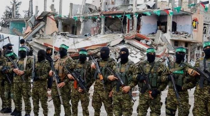 كاتب فلسطيني يكشف مصير حماس بين المقاومة والحكم بعد انتهاء الحرب