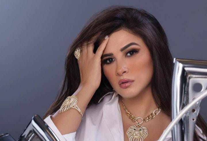 شقيق ياسمين عبد العزيز يرد بغضب على توقعات ليلى عبد اللطيف بشأن عودتها للعوضي