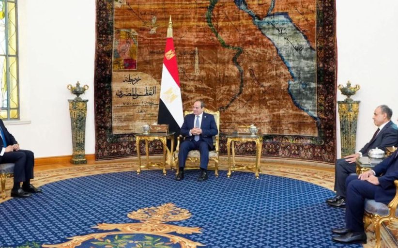 الرئيس السيسي يلتقي المدير العام المنتخب لمنظمة الأمم المتحدة للتربية والعلم والثقافة 
