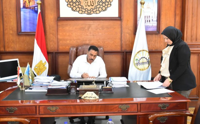 محافظ مطروح يعتمد تنسيق المرحلة الرابعة للقبول بالثانوي العام والخدمات