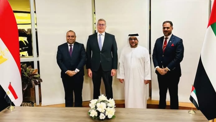 مصر والإمارات تؤسسان شركة جديدة لإنشاء منطقة لوجستية لتخزين وتداول البترول بالعلمين