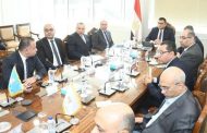 وزير الإسكان يعقد اجتماعًا لبحث ملف تشغيل مشروع حدائق تلال الفسطاط