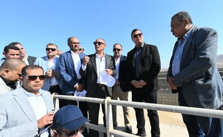 وزير الإسكان يتفقد مشروع توسعات محطة معالجة صرف صحي بأبوتيج في أسيوط