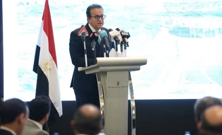 وزير الصحة يشهد إطلاق الاستراتيجية الوطنية للعمران والبناء الأخضر